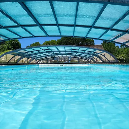 Hébergement de vacances Les Bourrines Du Marais, Le Bourrineau Sallertaine